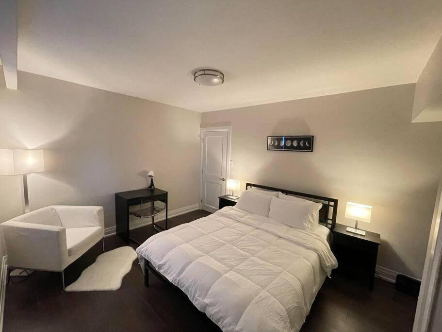 3-Bedroom Modern Luxury Apartment In The Heart Of City Toronto Exteriér fotografie