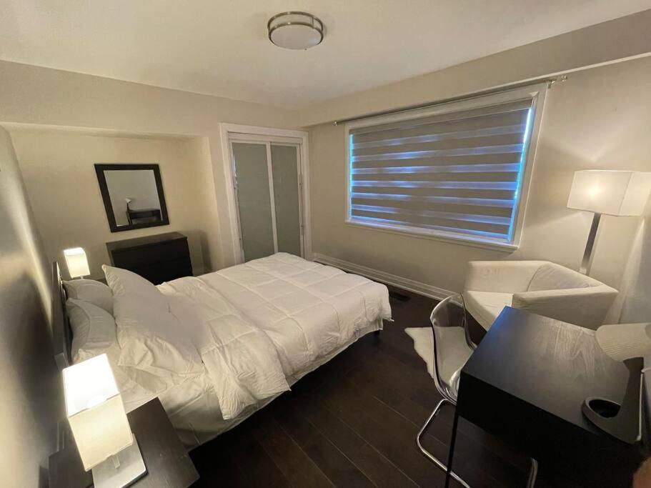 3-Bedroom Modern Luxury Apartment In The Heart Of City Toronto Exteriér fotografie